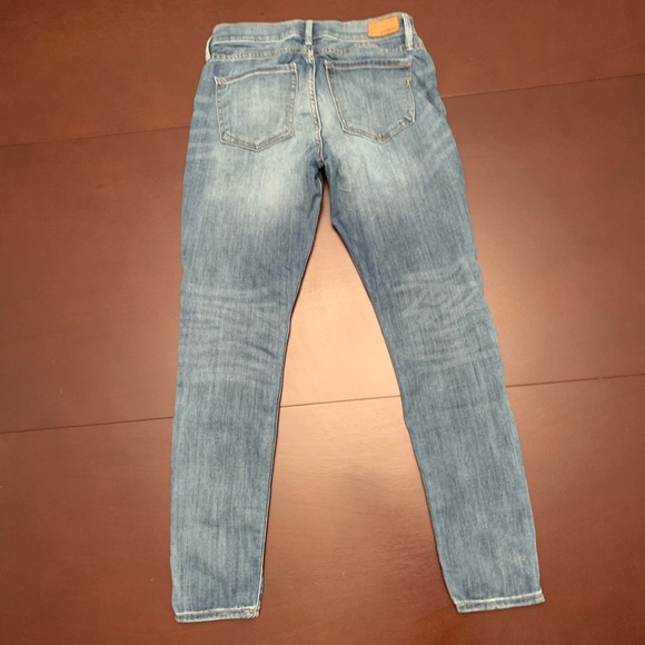 Mid Rise Skinny Jeans - Picture 3 of 4